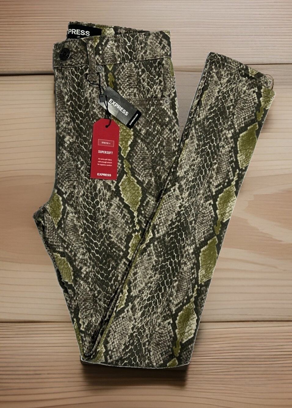 NEW EXPRESS High Rise Snake Camo Leggings Women's Size 00R Supersoft Stretch